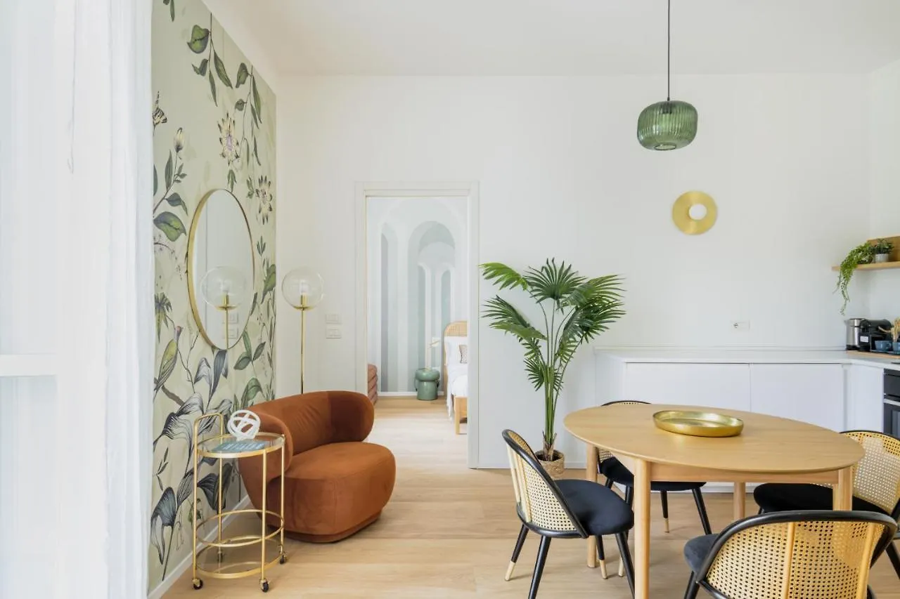 Apartment Easylife - Romantico Appartamento Sui Navigli Milan