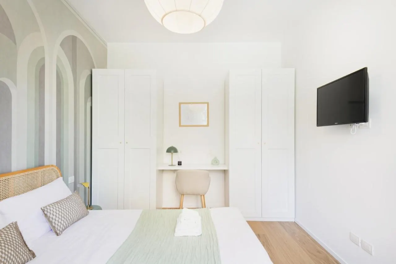 Apartment Easylife - Romantico Appartamento Sui Navigli Milan